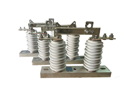 12 kV-36 kV Hochspannungs-Elektroisolator Einphasen mit Außengrenzschalter für Verteilsysteme