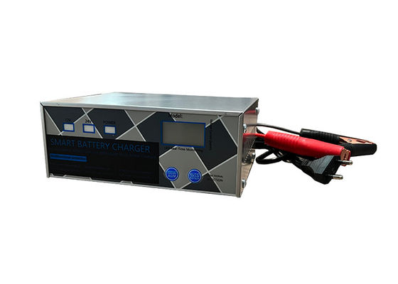 AGM Motor Batterie-Ladegerät Intelligent Maintainer Trickle-Ladegerät Silberfarbenes Blei-Säure-Ladegerät Led-Display